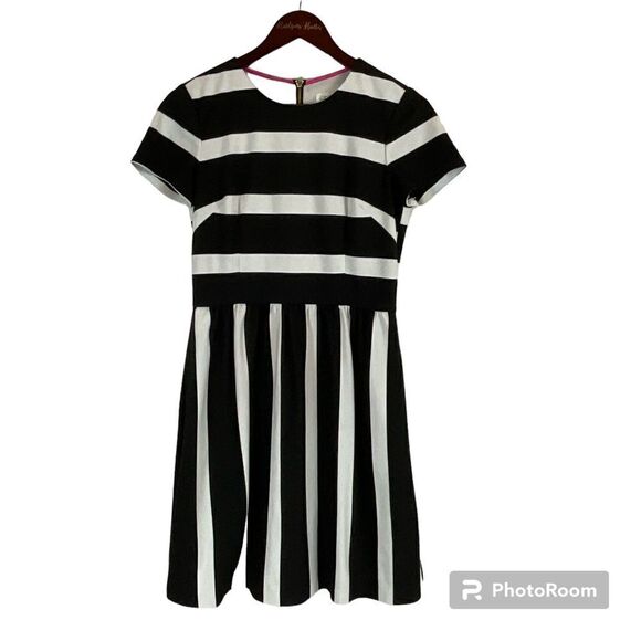 Eliza J Women Size 6 Black White Striped Dress Knit Fit Flare Zipper Pockets T1 - Picture 1 of 12